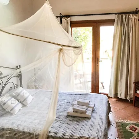 Villa Samik Sleeps 6 Pool Air Con Wifi